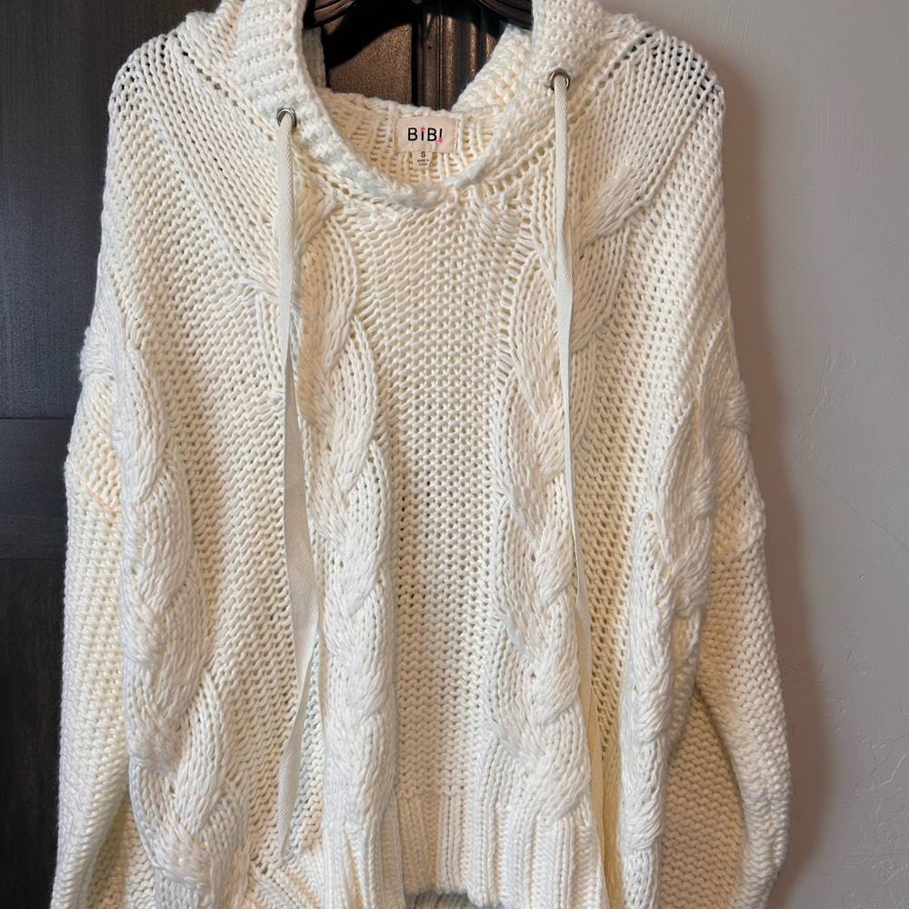BiBi Women's Ivory Cable Knit Turtleneck Sweater